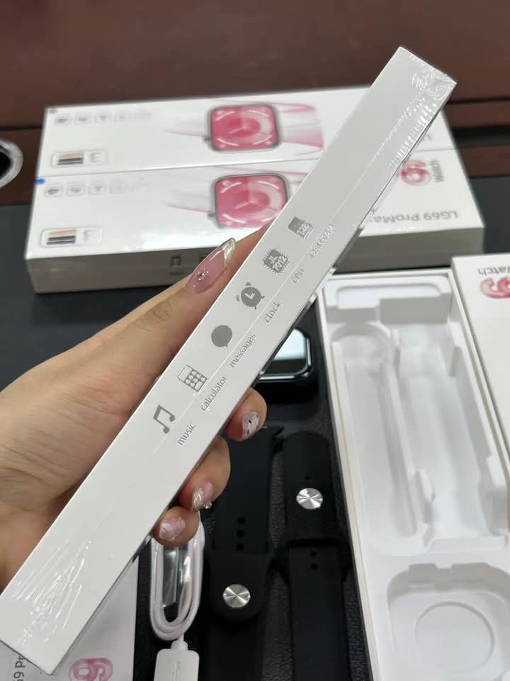 𝐋𝐆  𝐏𝐫𝐨𝐦𝐚𝐱 𝐖𝐚𝐭𝐜𝐡 (   Delivery Same Day & Cash On Delivery). Full Dicount